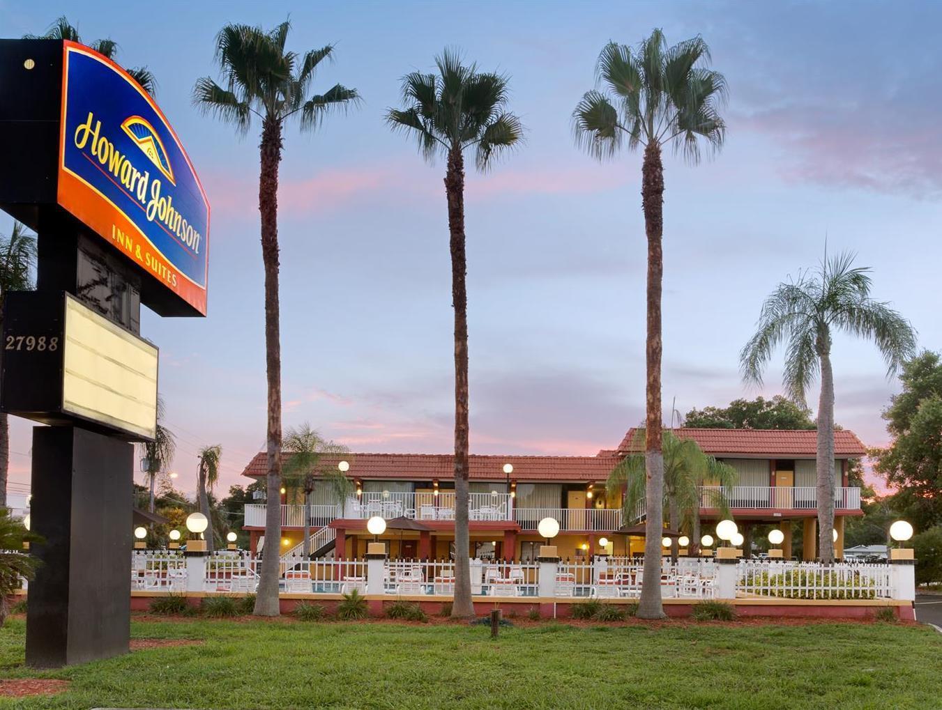 Howard Johnson By Wyndham Clearwater - Dunedin Екстериор снимка