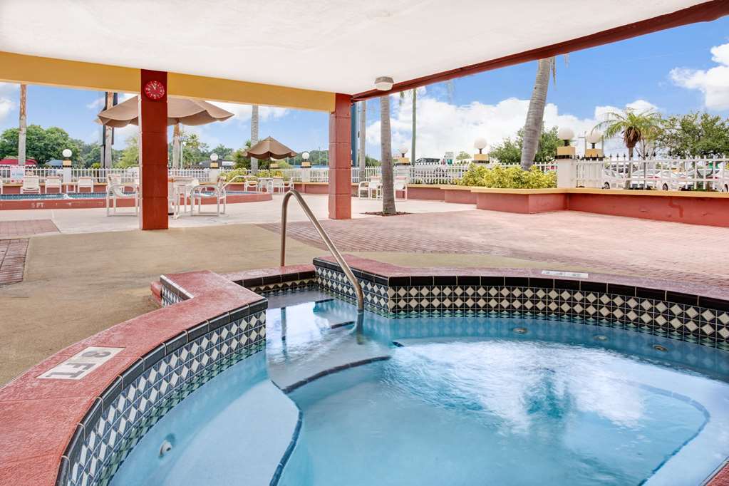 Howard Johnson By Wyndham Clearwater - Dunedin Съоръжения снимка